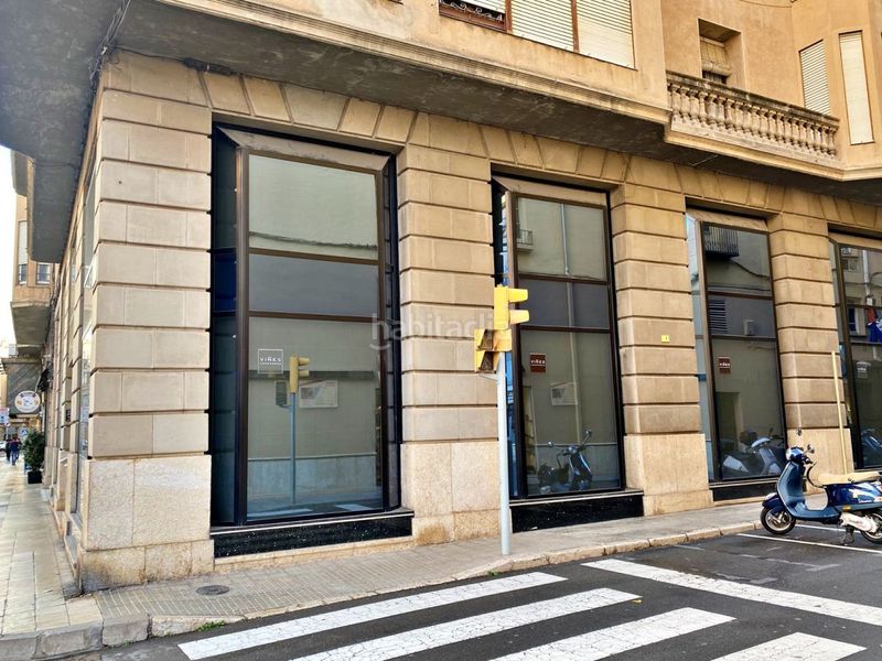 Foto 98fc7c53-5361-41e6-8f7a-b465e4b8caaa. Local comercial a Centre Tortosa