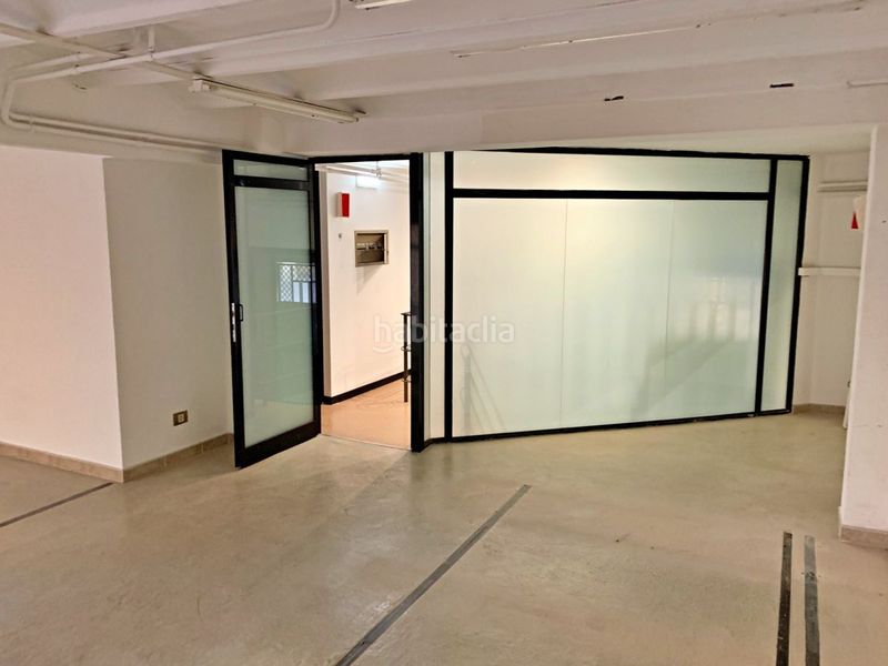 Foto c7df2a1d-4765-4458-b02c-b427a161d655. Local comercial a Centre Tortosa