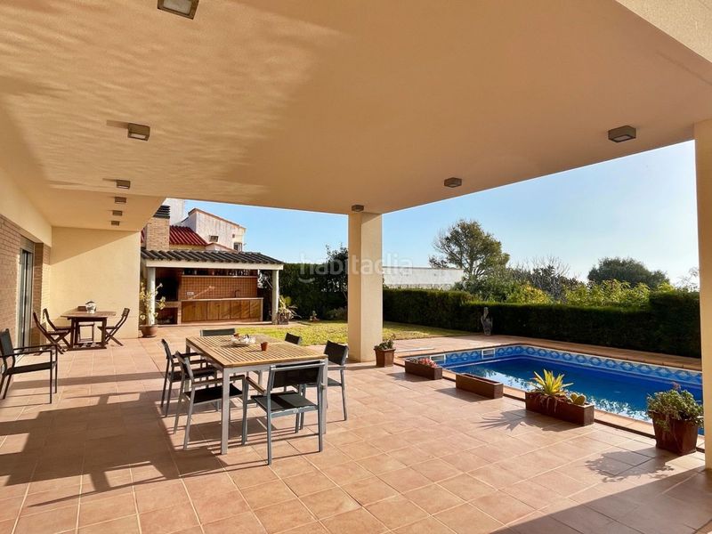 Foto c787da71-fd73-443f-b005-6443a7084355. Chalet en Alcanar