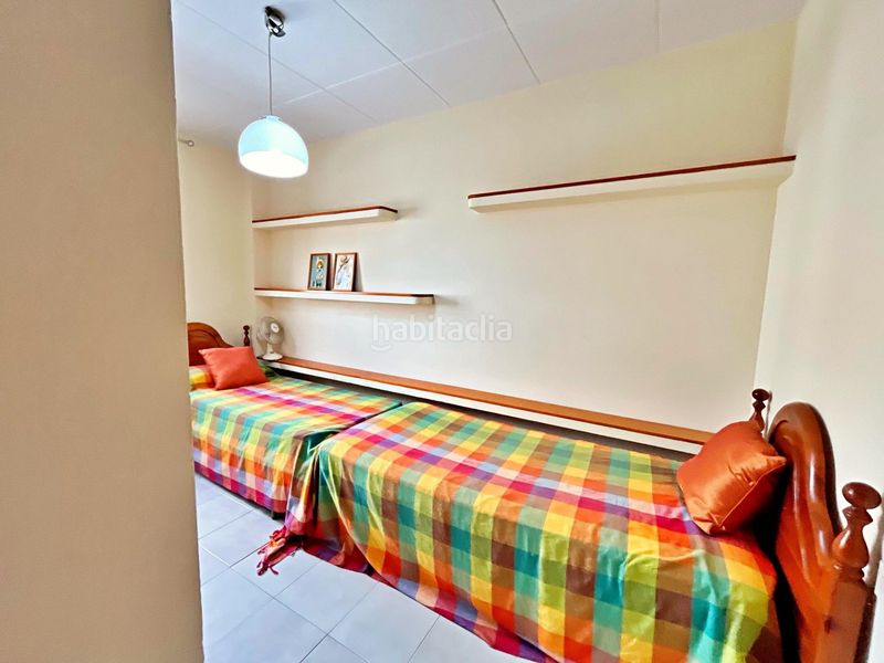 Foto a492e2d7-cc50-4739-ab98-fbd4d3688260. Chalet adosado a 30 metros del mar con piscina y amplios espacios exteriores en La Ràpita