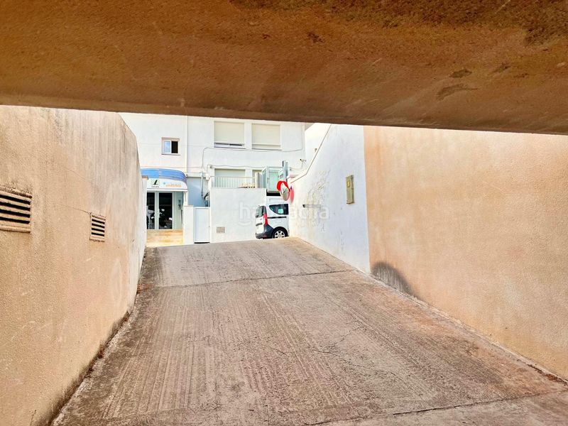 Foto fc936d43-5e88-4fa2-aa39-5920f92e418a. Chalet adosado a 30 metros del mar con piscina y amplios espacios exteriores en La Ràpita
