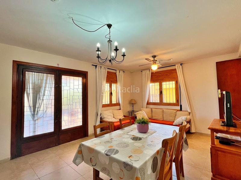 Foto 45c873f3-059e-4c75-ad9b-9019e9fdb9bd. Chalet en Camarles