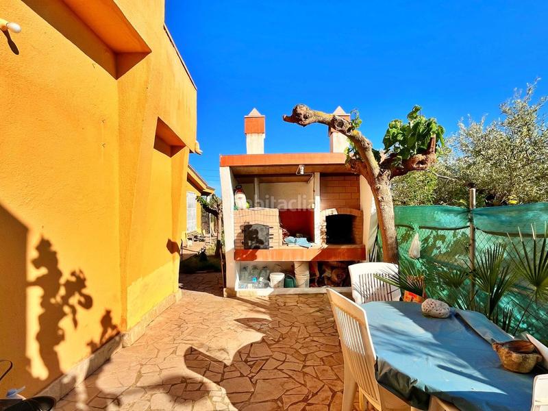 Foto 7758873a-9942-4f39-89ab-1c8c879e3002. Chalet en Camarles