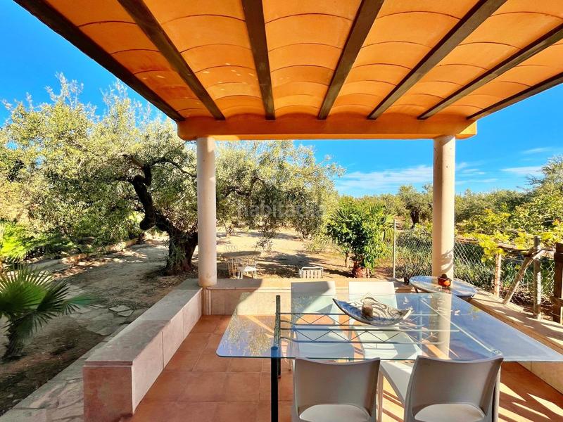 Foto 81f88cc6-82f7-46b5-9b28-db16967be7b0. Chalet en Camarles