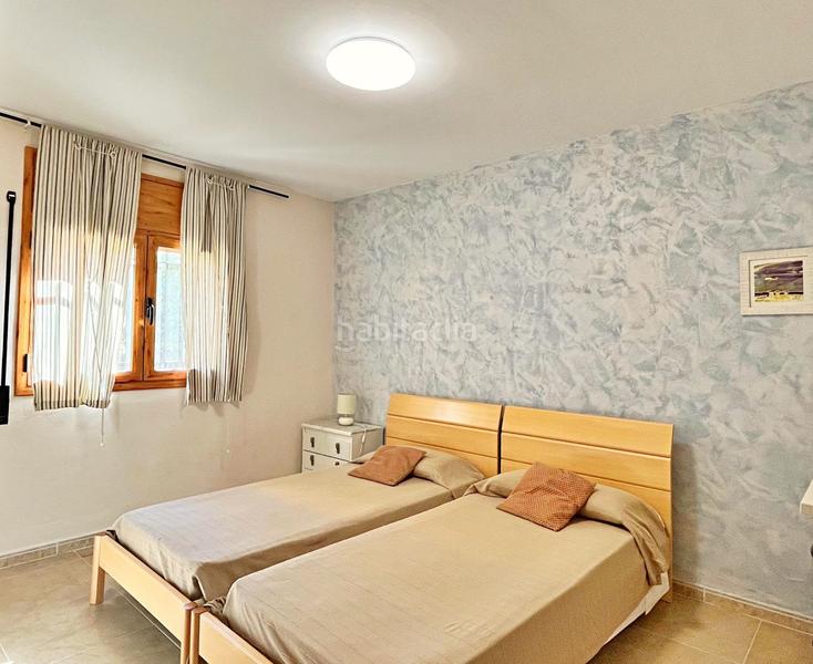 Foto c68c1a31-5e4b-4ddb-9df1-a6fdfff12121. Chalet en Camarles