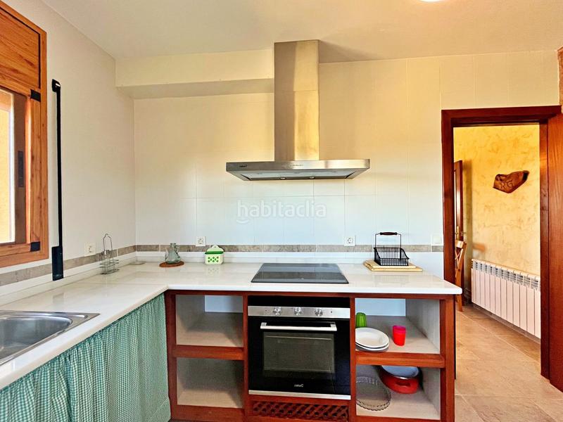 Foto e845645c-87c2-48a2-a863-0a5f17453173. Chalet en Camarles