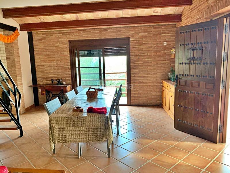 Foto 97881860-d73e-4c89-be0f-dc138ae3bd7e. Chalet en Urbanitzacions Tortosa