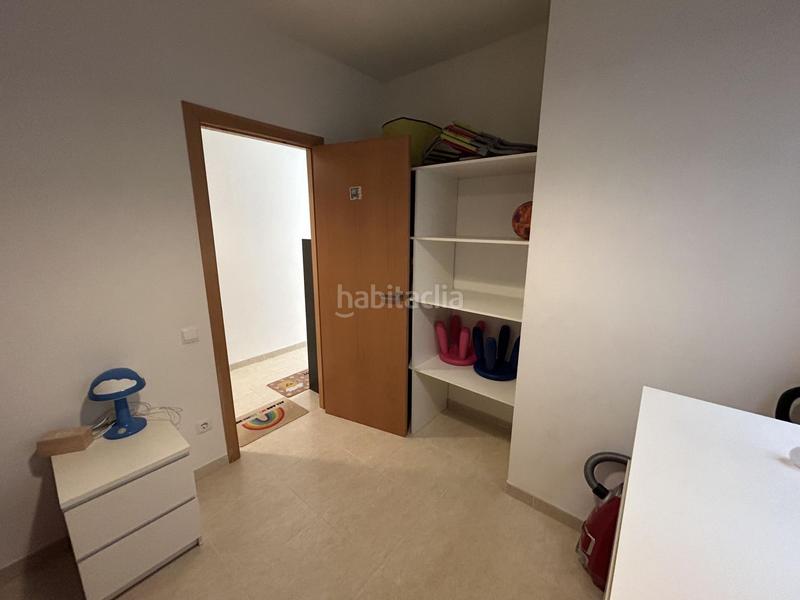 Foto 101979be-b0fe-40c7-aeab-ee2cd2f73e56. Apartament amb aparcament piscina a Avinguda Catalunya Sant Carles de la Ràpita