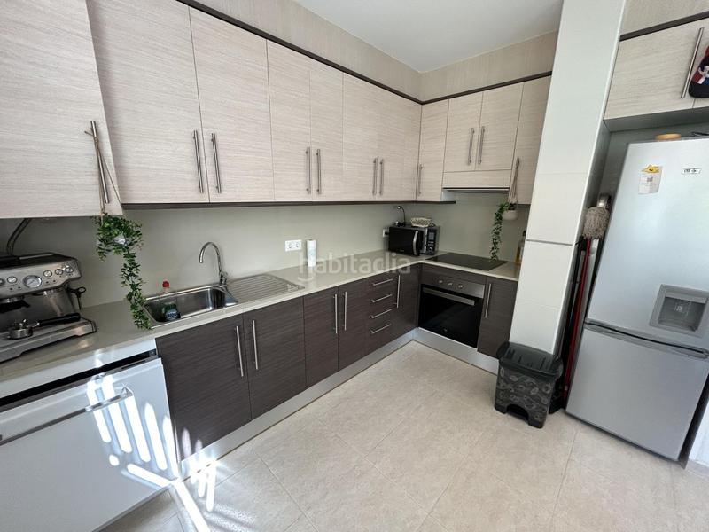 Foto 98eb07b9-edac-4843-b185-6b43d391aeaf. Apartament amb aparcament piscina a Avinguda Catalunya Sant Carles de la Ràpita