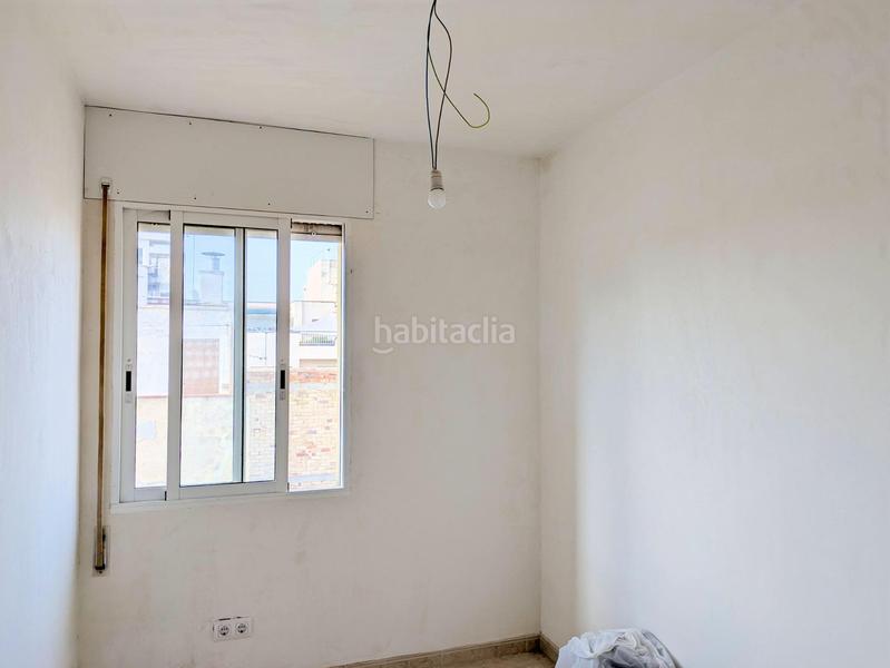 Foto 2fc8253c-d321-43b0-812f-cb057230e14d. Edificio in Centre La Ràpita