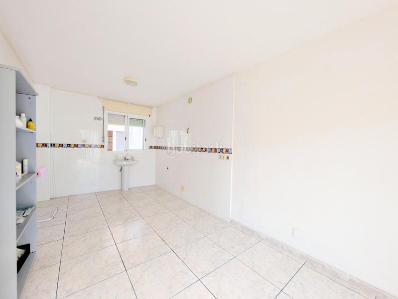 Foto 6dc71e7f-12e9-428a-8565-3de42eb09e2f. Edificio in Centre La Ràpita