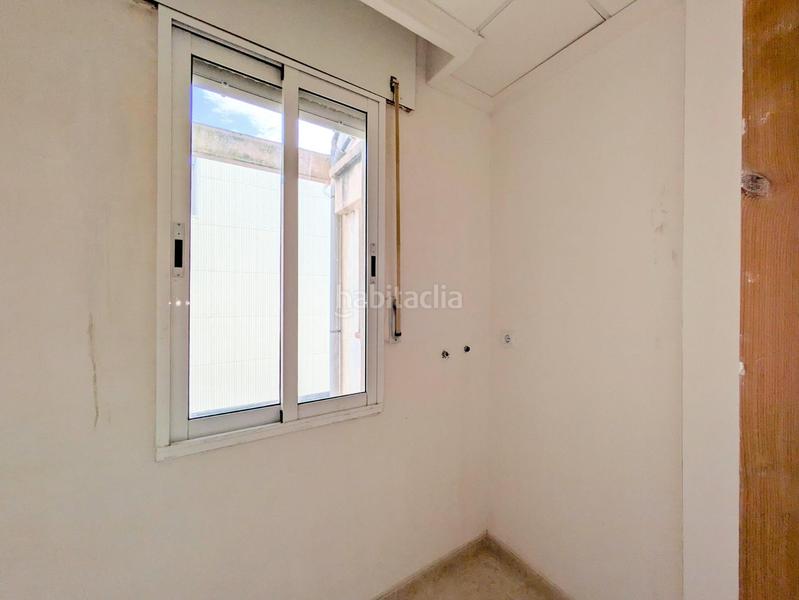 Foto 8c2796da-32d3-452d-9dfc-978f17f5b0fe. Edificio in Centre La Ràpita