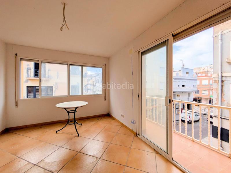 Foto 9b58c0fa-649f-4dda-aeda-edc62f5c8f26. Edificio in Centre La Ràpita