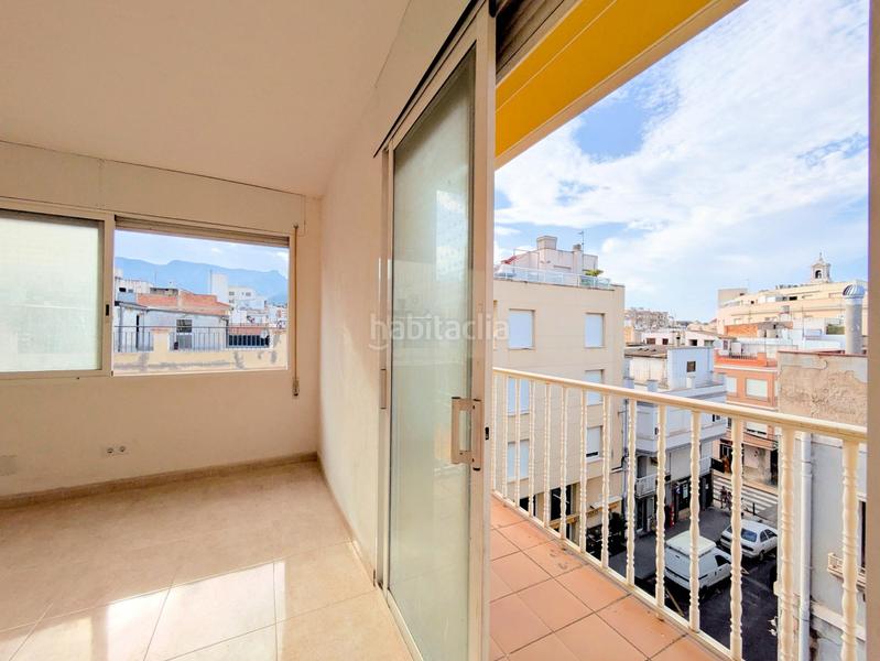 Foto c35137fb-d15c-430f-914f-db1a9e1c60e6. Edificio in Centre La Ràpita