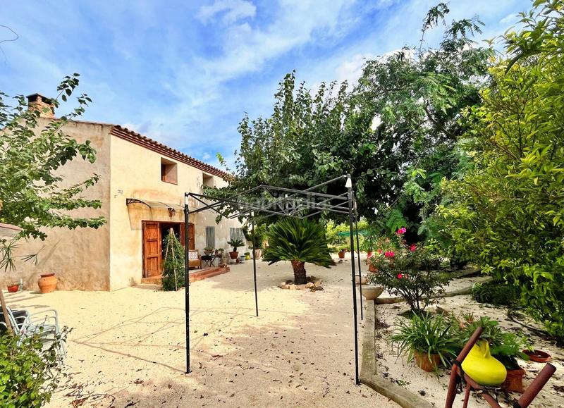 Foto 7a57e88f-65e8-4cff-894f-95bb0a9d9be8. Chalet dans Bítem Tortosa