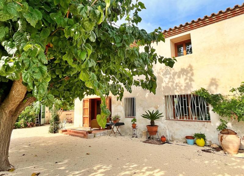 Foto e4306a9b-c6a8-4628-bddf-b3e7bafa43e7. Chalet dans Bítem Tortosa