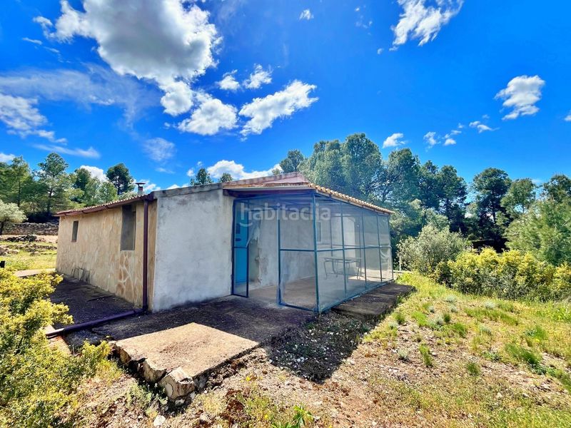 Foto a8b2c983-83fd-49c9-92af-463eea62b3b6. Xalet a Flix