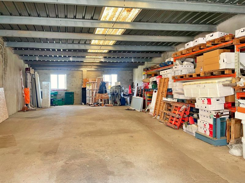 Foto fa1ae63e-00dd-4bdf-aeb6-1b3375a7dad3. Aparcament cotxe a Urbanitzacions Tortosa