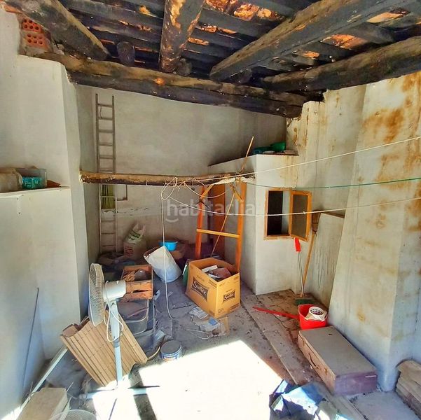 Foto a2b15d60-d146-4897-a0a6-b80a43b200a0. Casa a Tivenys