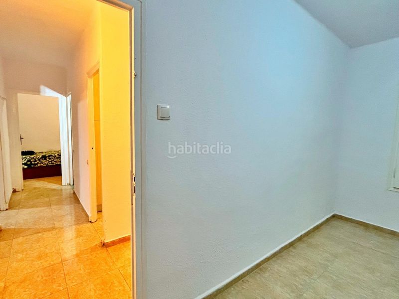 Foto f90c0bea-b0cf-45a0-a761-b80ca492286d. Planta baixa a Centre Tortosa
