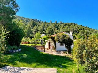 Xalet a Freginals. Maset ecológico con vistas espectaculares en freginals