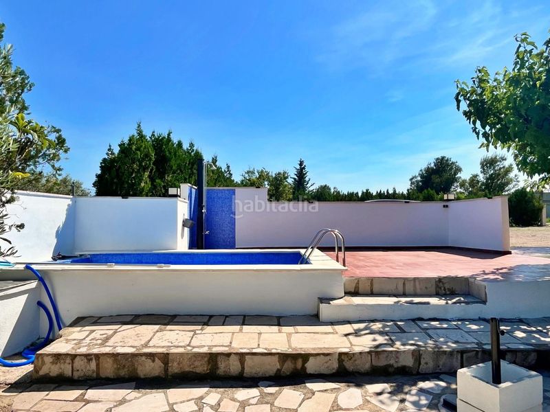 Foto 47456907-c8de-41c0-ba80-a04c198906e6. Xalet amb piscina a Sénia (La)