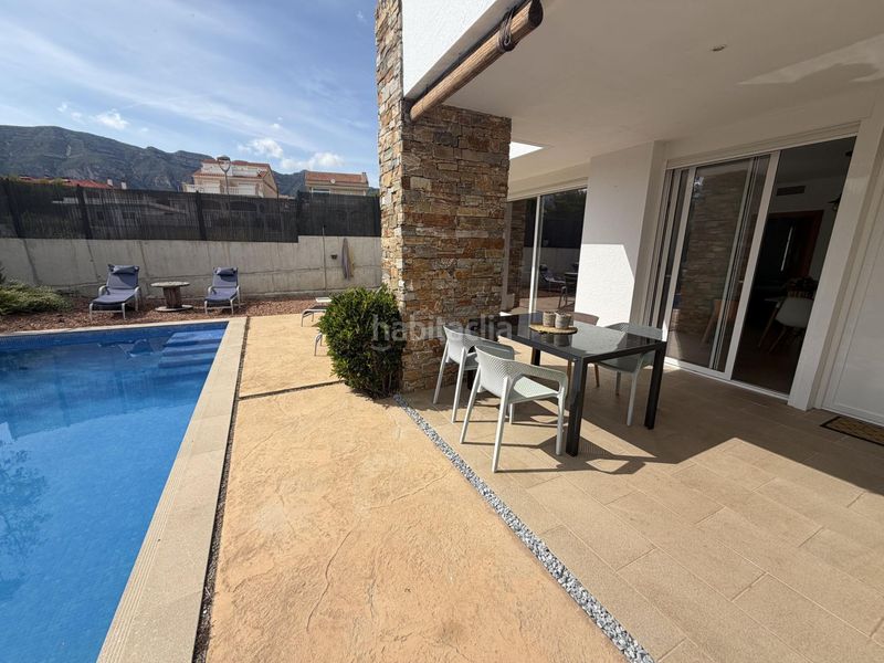Foto ade79516-84e4-4f26-a922-faff02979489. Xalet amb piscina a Alcanar