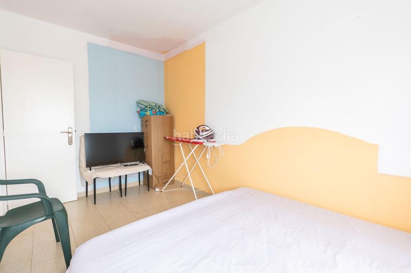 Foto 0c666b07-aed5-4527-8e75-8df7659c1f0a. Casa amb aparcament a Deltebre