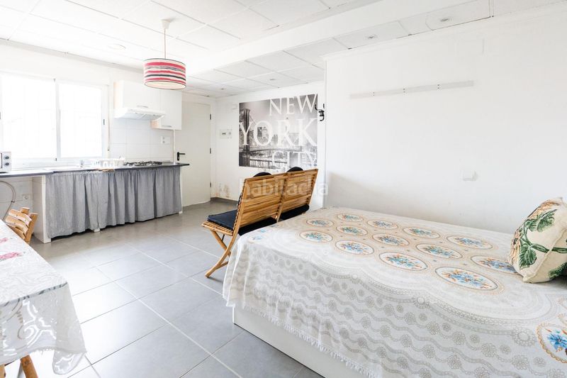 Foto f6966c88-b8b4-4068-9db2-0d6622963ff8. Casa amb aparcament a Deltebre