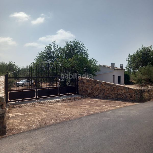 Foto 81948cf0-1a47-4282-8d27-5f262cc0c99c. Casa a Urbanitzacions Tortosa