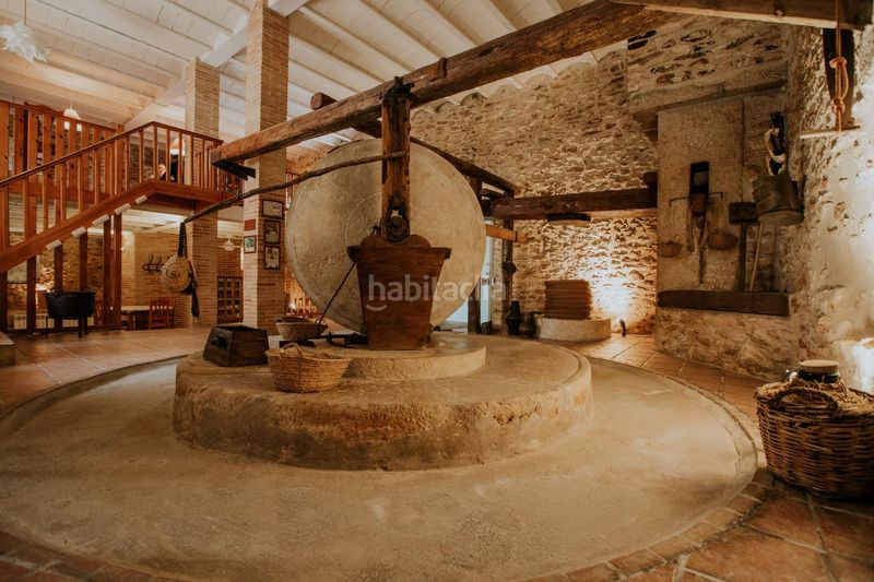 Foto 0e365b10-477f-4947-88b3-6bfa01dcb9f9. Edifici a Masdenverge