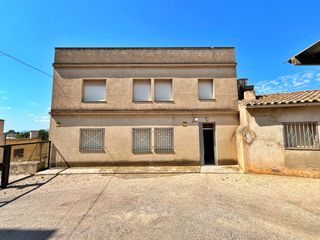 Casa in Jesús - Els Reguers. Conjunto inmobiliario en venta en jesús tortosa