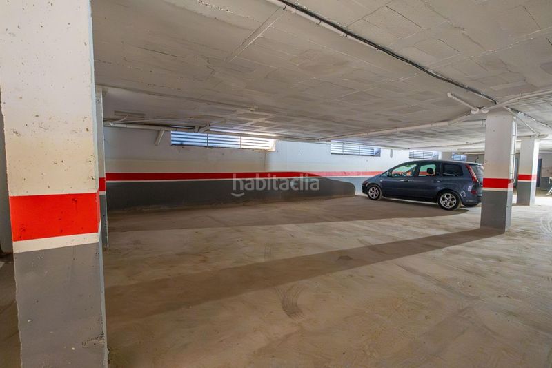 Foto 70c326ea-b311-451c-98ed-eb202922e7a9. Piso  en planta baja de 2 habitaciones, terraza, parking y trastero. en Deltebre