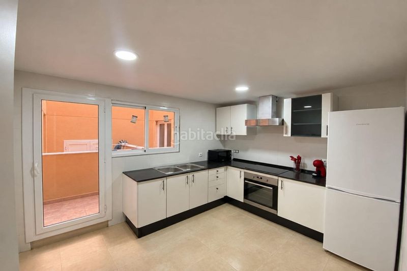 Foto 7bf69b6e-4455-4dc0-8c63-efaa943065ff. Piso  en planta baja de 2 habitaciones, terraza, parking y trastero. en Deltebre