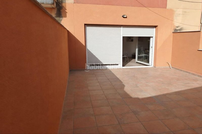 Foto 83c77279-5384-4f62-9bd9-f02c341c7388. Piso  en planta baja de 2 habitaciones, terraza, parking y trastero. en Deltebre