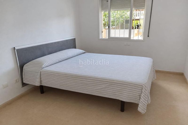 Foto 90ceebe2-8fc6-4b15-b85f-aa15778d7273. Piso  en planta baja de 2 habitaciones, terraza, parking y trastero. en Deltebre