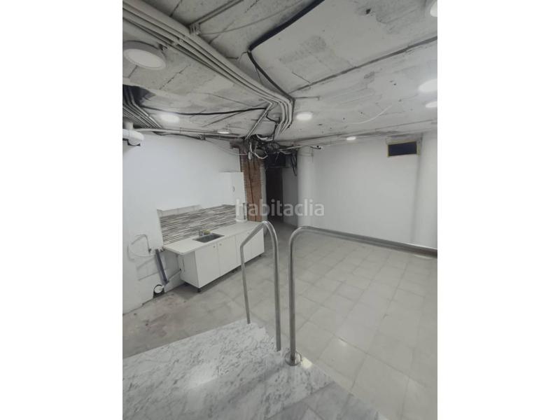 Foto 8519d774-8566-4422-8bad-43c8a036cfe2. Lloguer local comercial a La Devesa Girona