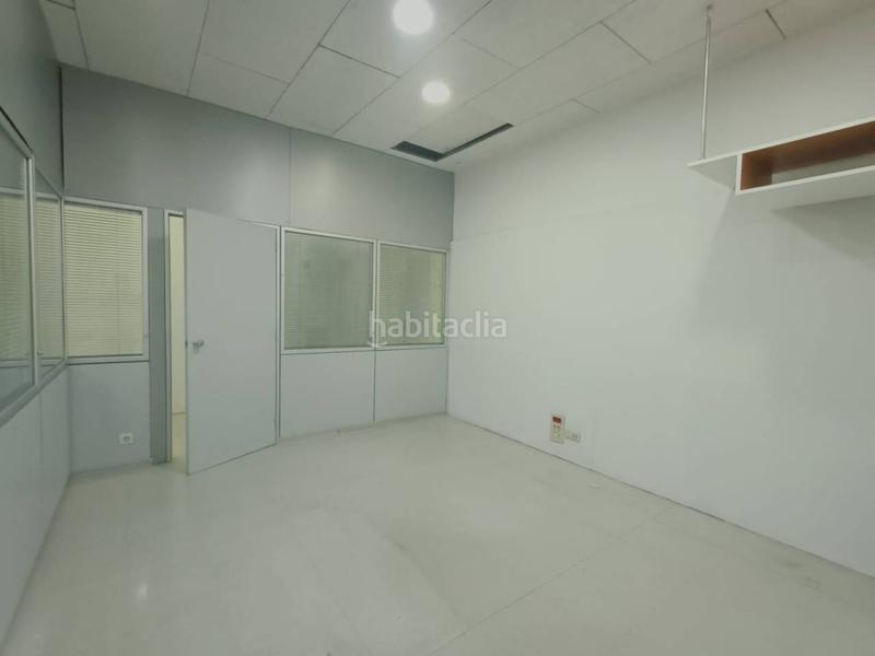 Foto 078aab7a-b0a8-4ed0-9ef5-d75171fa0f75. Location local commercial dans La Devesa Girona