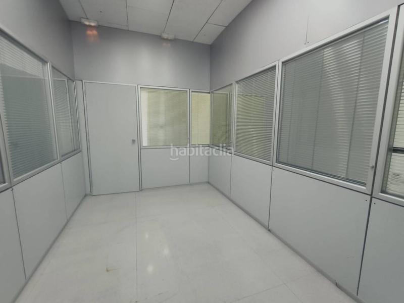 Foto 56abee6d-d125-4ef6-9f1a-54784f238408. Location local commercial dans La Devesa Girona