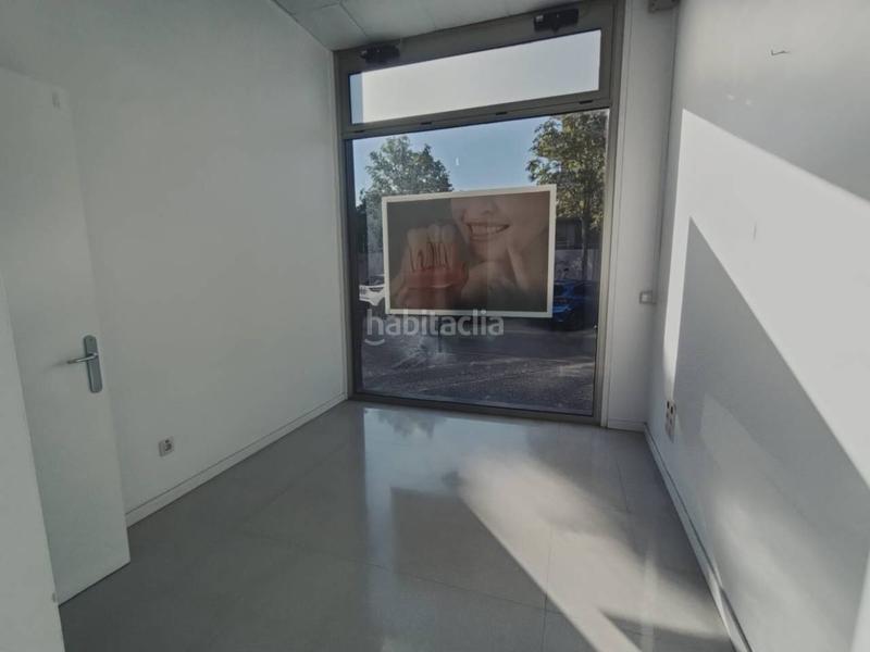 Foto cbd9e603-401c-4135-b1f4-d0ec4ff07e8d. Rent business premise in La Devesa Girona