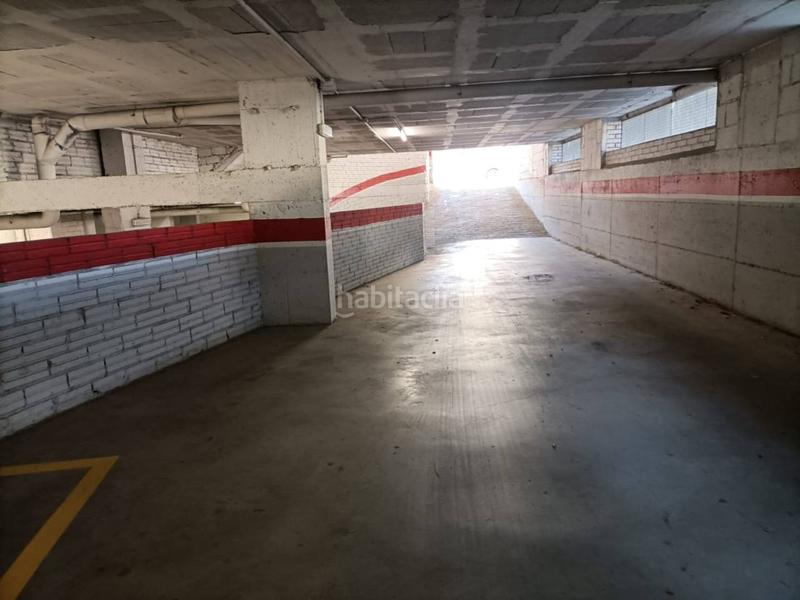 Foto d0723efa-183d-4d50-b5f1-f6d71241fd09. Alquiler parking coche parking en alquiler en migdia casernes en Girona