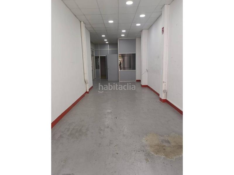 Foto 33c98743-1279-4d39-a5a7-b4f8048f5762. Alquiler local comercial alquiler de almacén capital en Girona