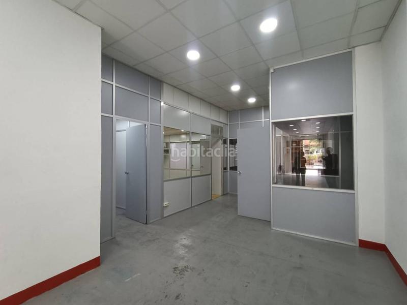 Foto c77cb52b-9e03-4487-8568-faf1f15c7716. Alquiler local comercial alquiler de almacén capital en Girona