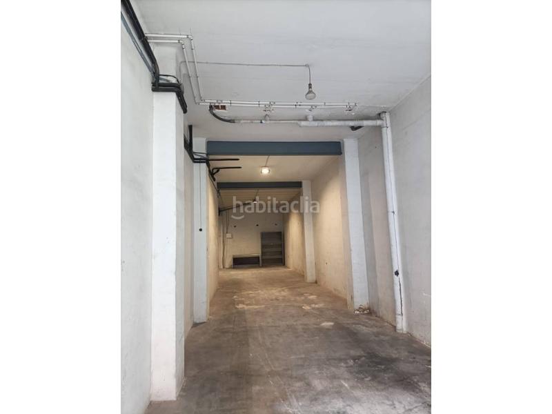 Foto 5941d8b3-bf2e-496f-acd9-456f237de6be. Lloguer local comercial a Eixample Sud-Migdia Girona