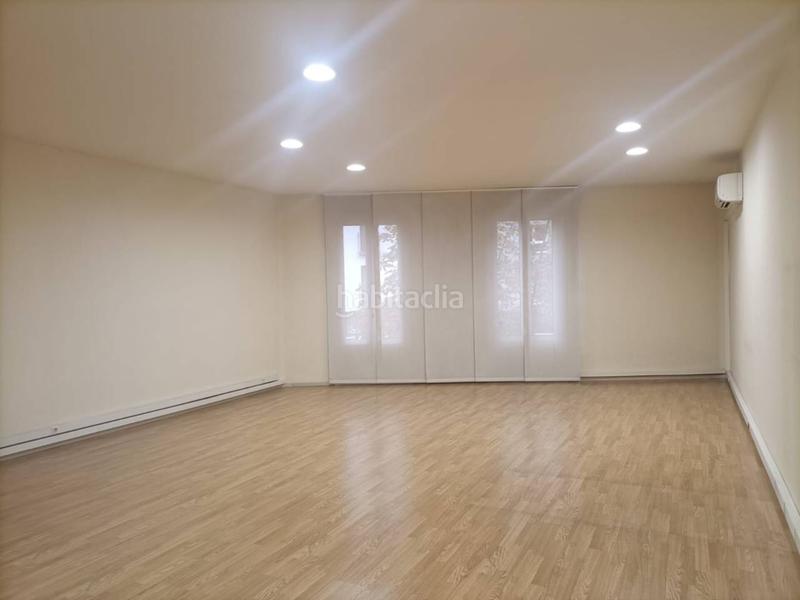 Foto 666b86be-98f3-4c8a-a5e2-8812b493ad3d. Miete büro mit heizung in Eixample Nord Girona