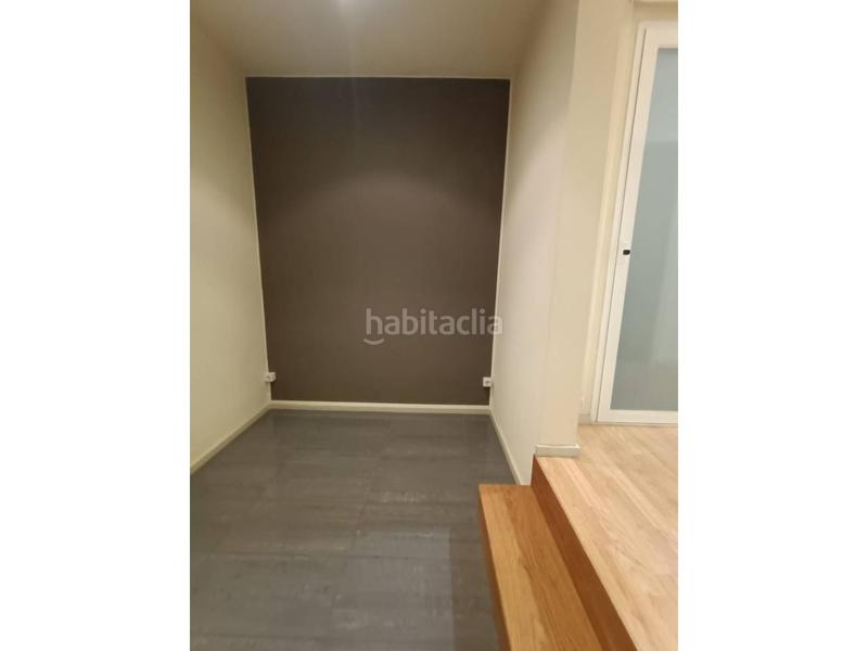 Foto f5763870-a4d7-4356-8a28-e6dc90bc8c82. Miete büro mit heizung in Eixample Nord Girona