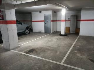 Affitto Posto auto  Francesc artau. Alquiler de plaza de parking en girona capital  francesc artau