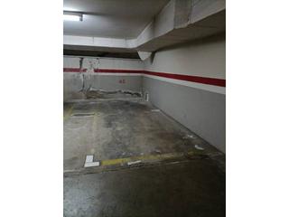 Aparcament cotxe  Creu. Venta de parking en girona capital