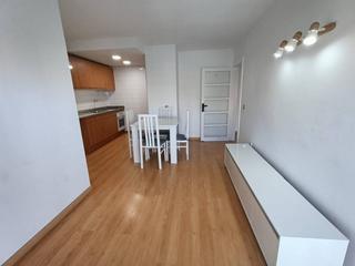 Pis a Eixample Sud-Migdia. Venta de piso en girona capital