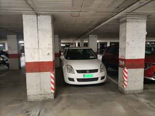 Aparcament cotxe a Eixample Sud-Migdia. Gran oportunidad de compra en girona capital para un parking en